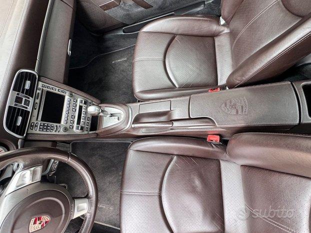 PORSCHE 911 Carrera 4S Coup