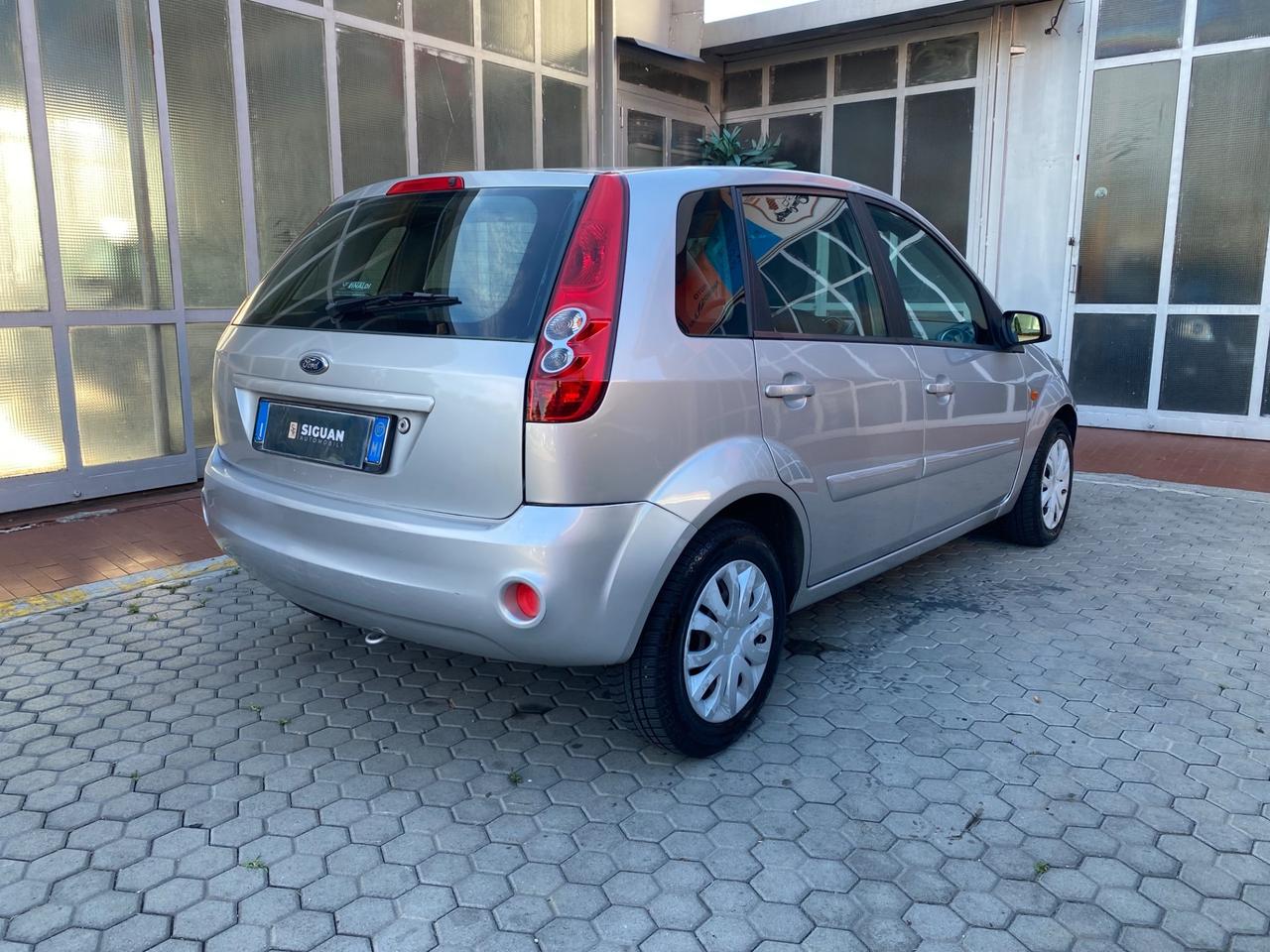 Ford Fiesta ADATTA A NEOPATENTATI 1.2 16V 5p.