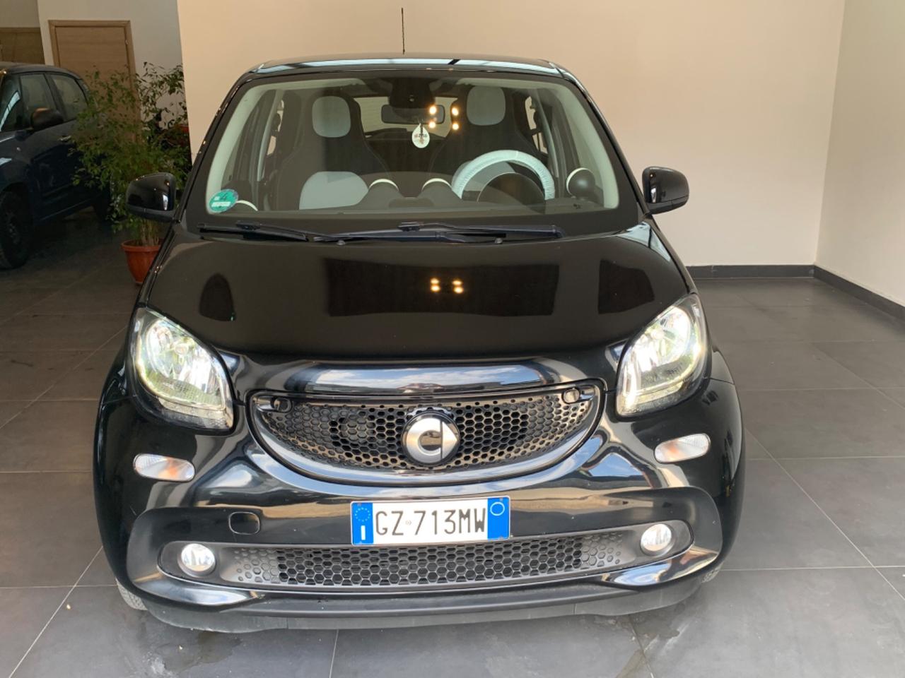 Smart ForFour 70 1.0 Passion
