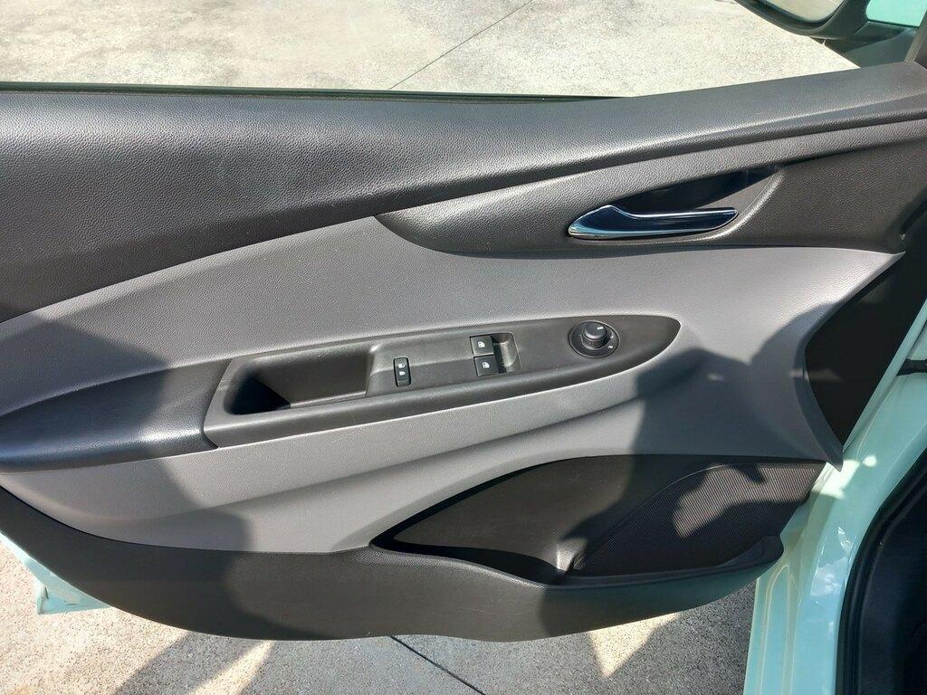 Opel Karl 1.0 Advance