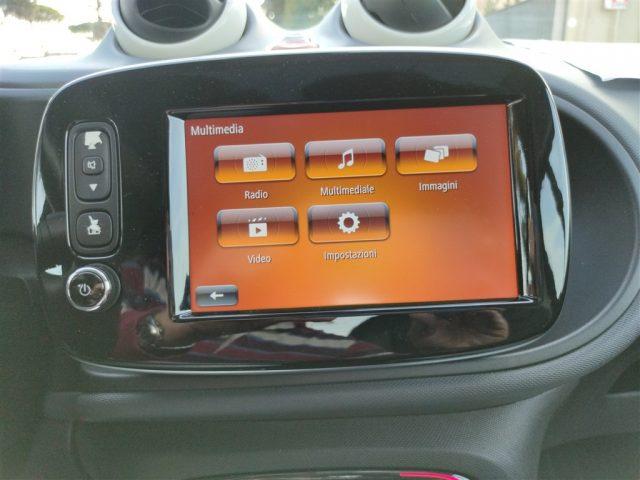 SMART ForTwo 1.0 70 ANDROID AUTO,TETTO PAN.,CRUISE,CLIMA ..