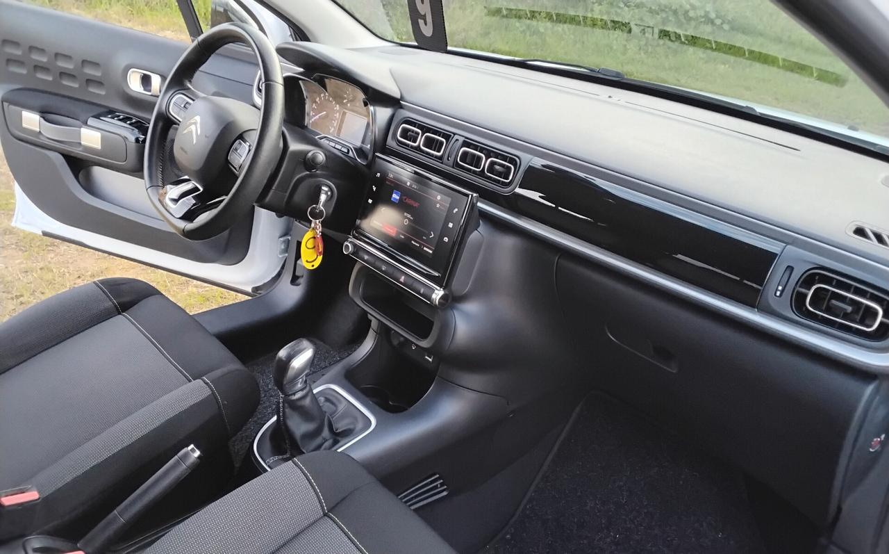 Citroen C3 PureTech 82 GPL Shine