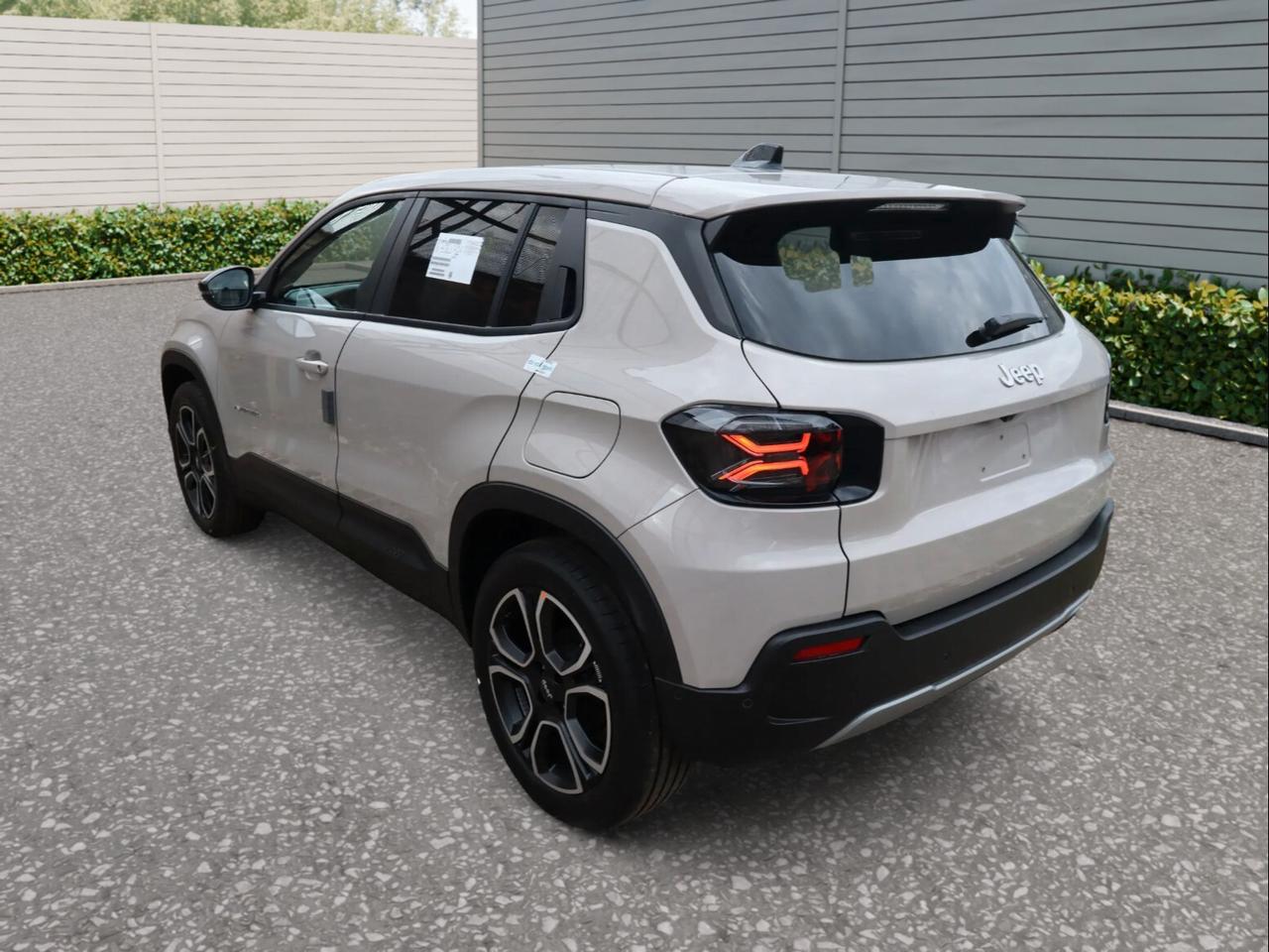 JEEP Avenger 1.2cc MHEV 110cv E-Hybrid DCT Summit