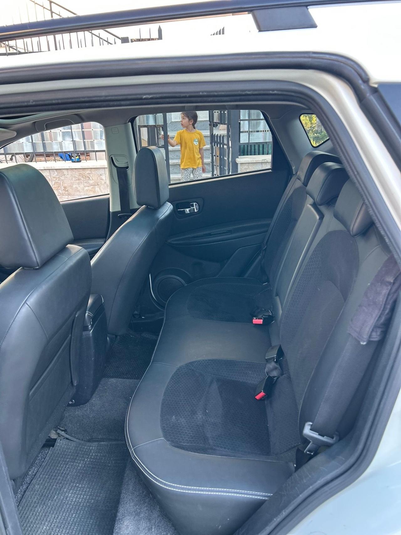 Nissan Qashqai 1.5 dCi DPF 360