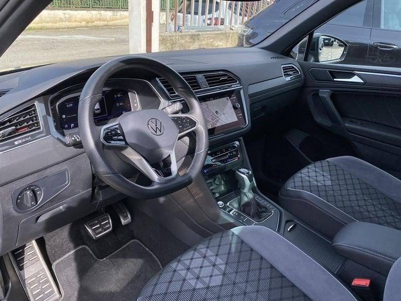 Volkswagen Tiguan R-LINE 2.0 TDI SCR 110 KW (150 CV) DSG