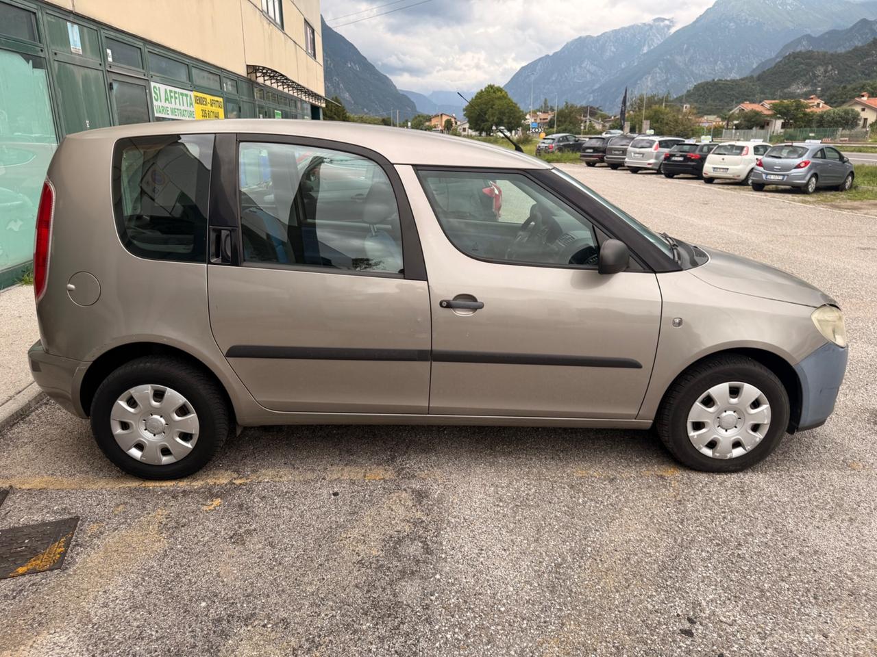 Skoda Roomster Style