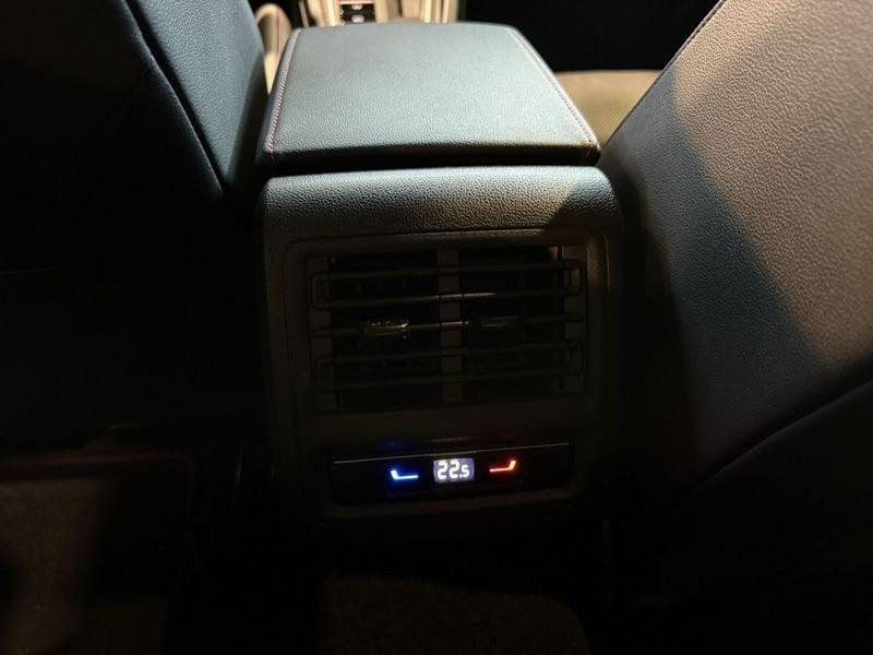 Volkswagen Golf Golf 2.0 TSI GTI DSG