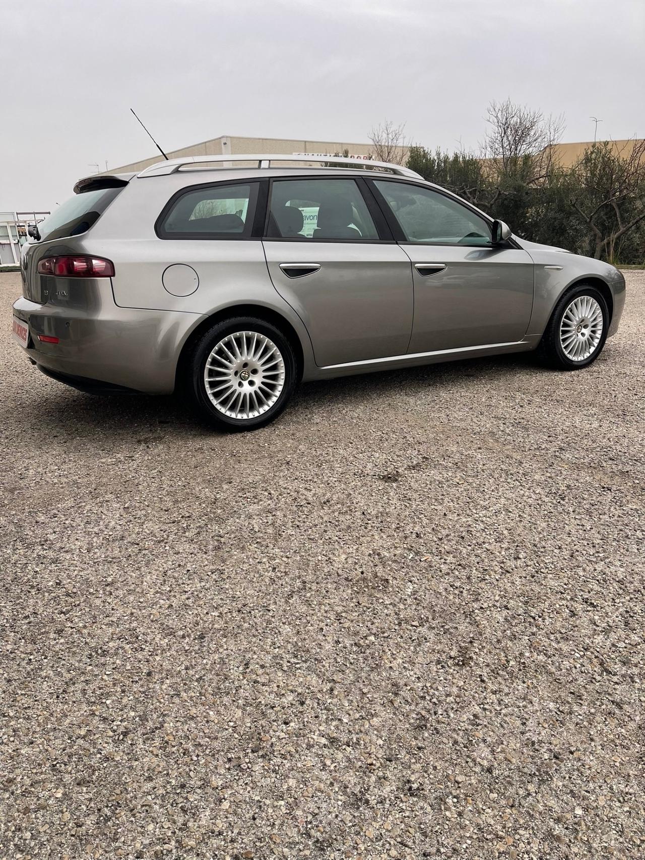 Alfa Romeo 159- AUTOMATICA-PERMUTO