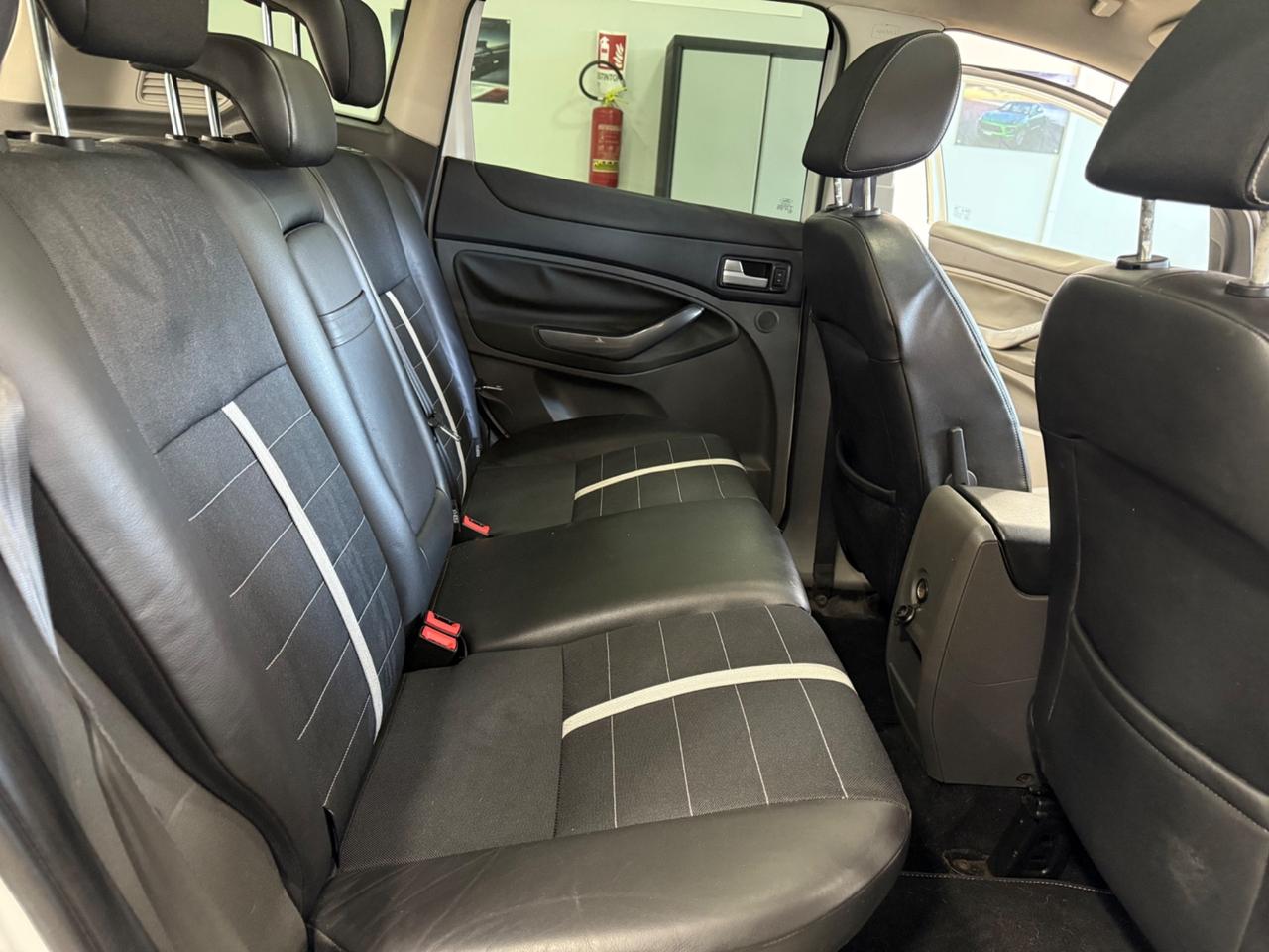 Ford Kuga 2.0 163cv 4x4 titanium tetto