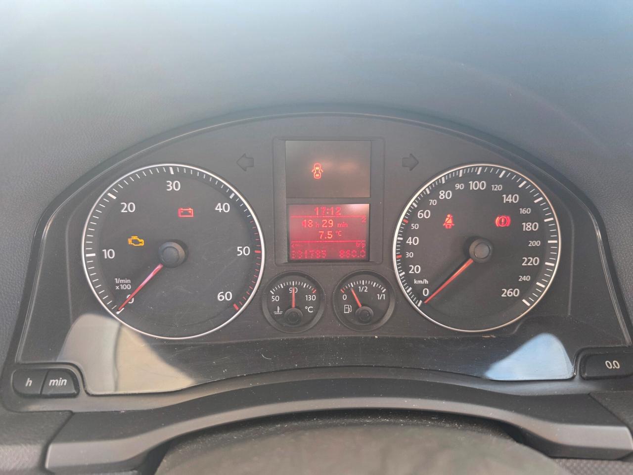 Volkswagen Golf 1.9 TDI 5p. Sportline con 381.000km