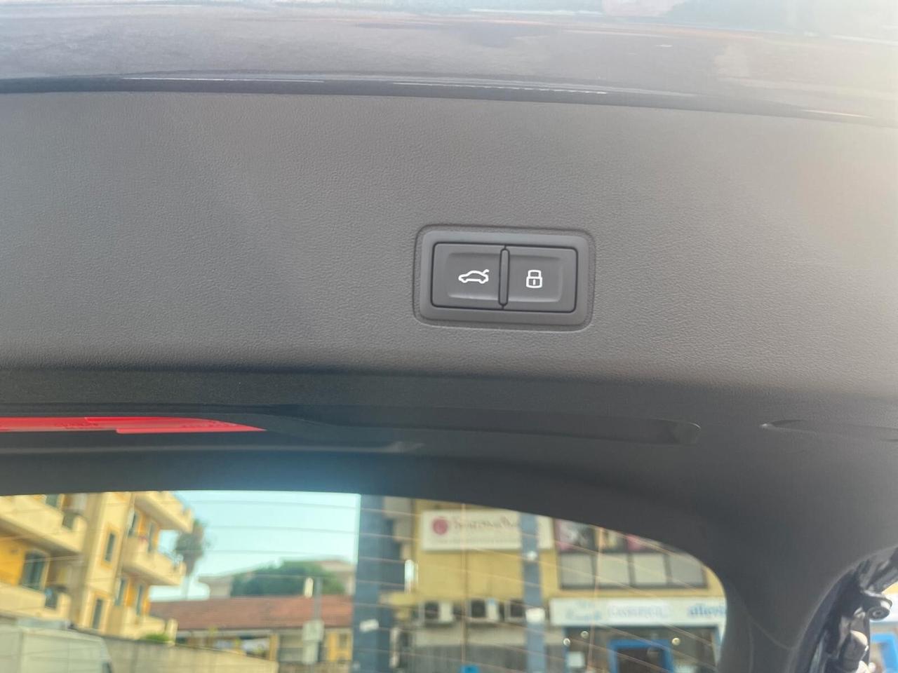 Audi Q3 35 TDI SPORTBACK S tronic line edition 2.0 TDI 150 CV TETTO KM0 2026