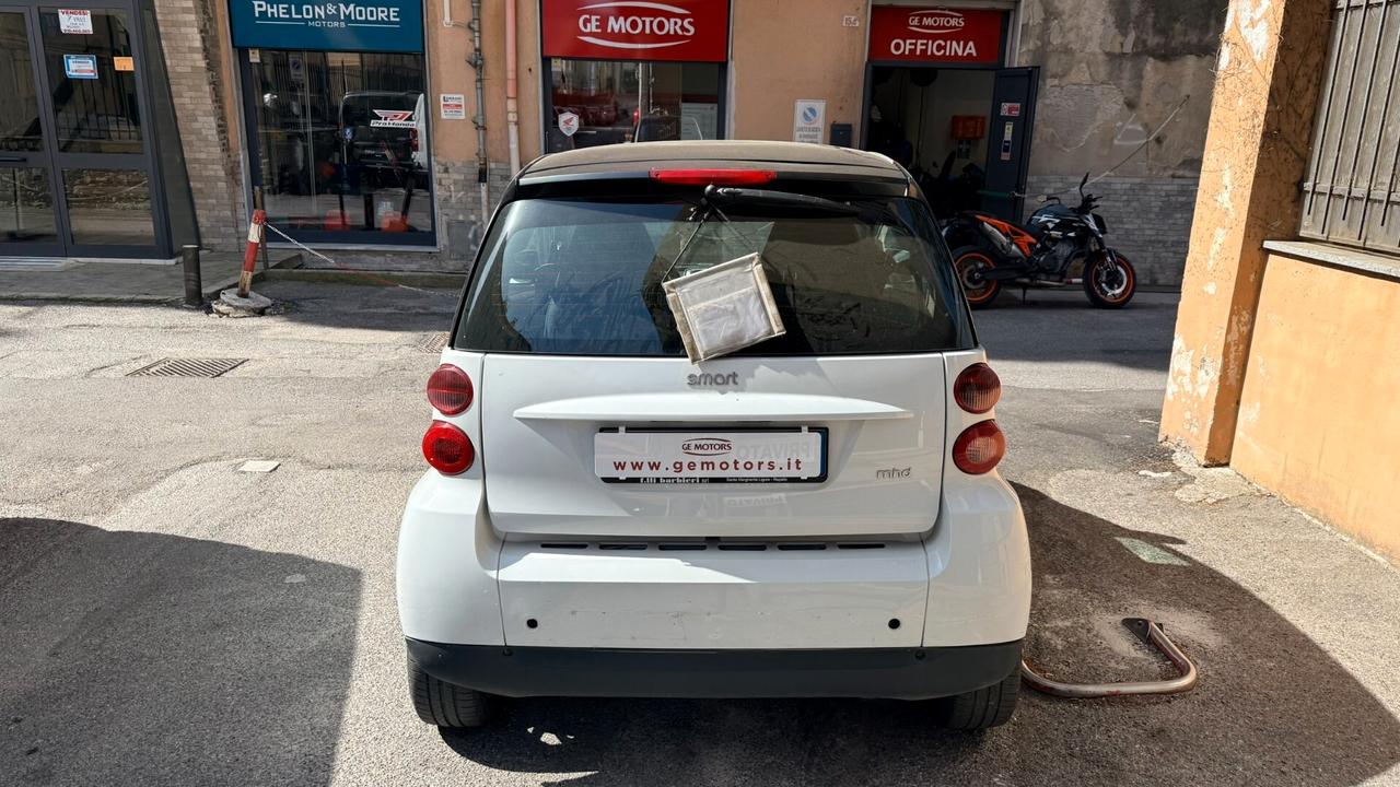 Smart ForTwo 1000 52 kW coupé pure