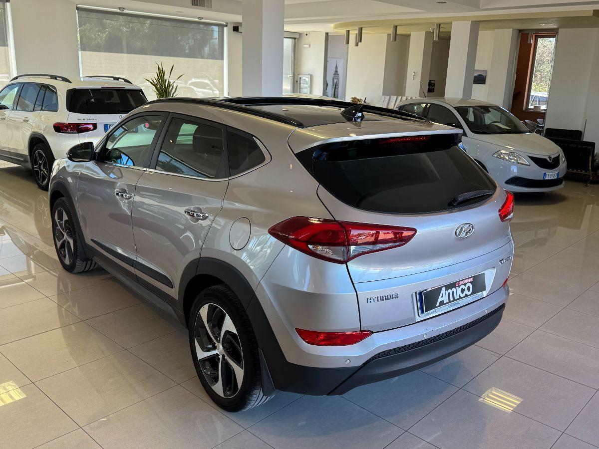 HYUNDAI Tucson 1.7 CRDi XPossible Tetto Cerchi 19