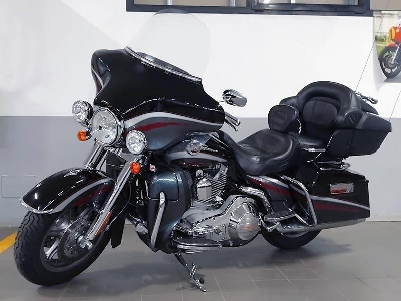 Harley Davidson Electra Glide Ultra Classic Cvo 1690
