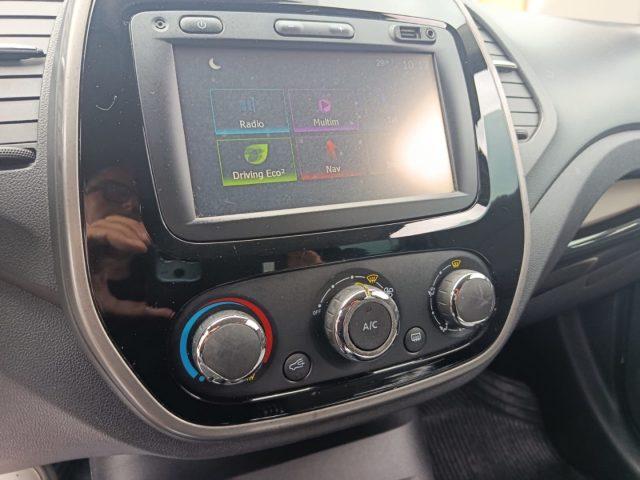 RENAULT Captur dCi 8V 110 CV Start&Stop Energy Initiale Paris