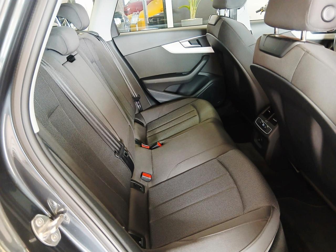 Audi A4 Avant 35 - 2.0 TDI/163 CV S tronic Business Advanced