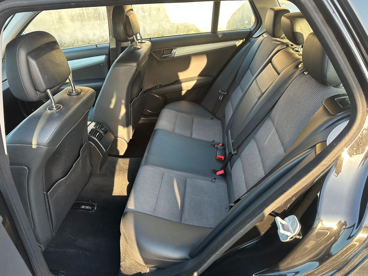 Mercedes-benz C 250 CDI S.W. BlueEFFICIENCY Classic