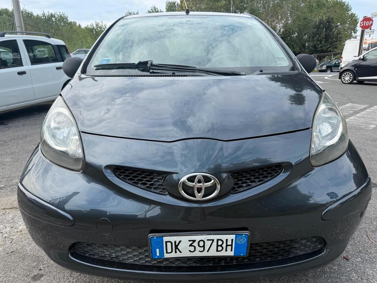 Toyota Aygo 1.0 12V VVT-i 5 porte Sound