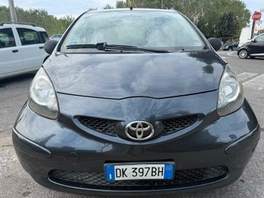 Toyota Aygo 1.0 12V VVT-i 5 porte Sound