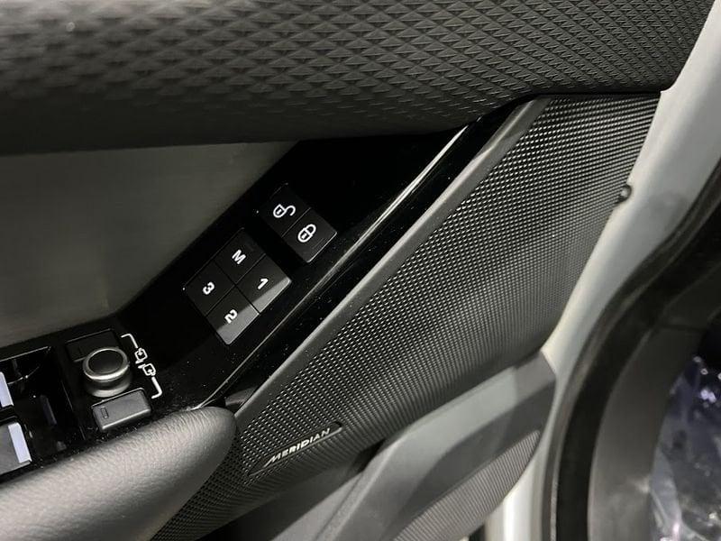 Land Rover Range Rover Velar Range Rover Velar 2.0D I4 180 CV R-Dynamic