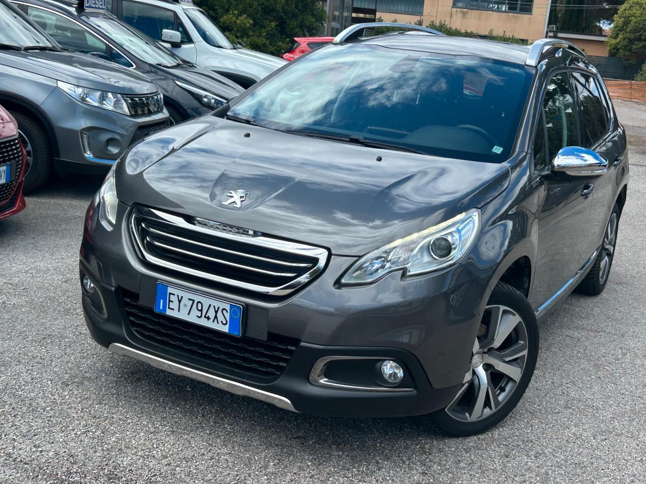 " UNA CHICCA " Peugeot 2008 Blue HDi Allure
