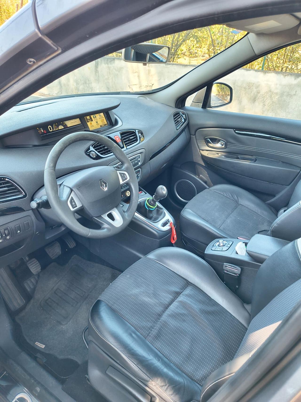 Renault Scenic 1.5 dCi 110CV Dynamique