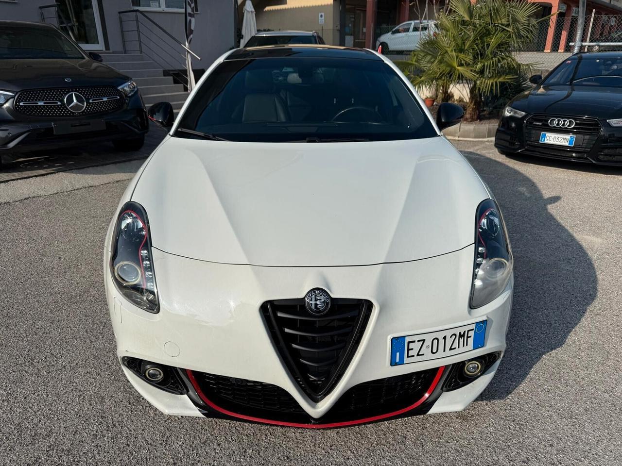 Alfa Romeo Giulietta 2.0 JTDm-2 150 CV TETTO PANORAMICO
