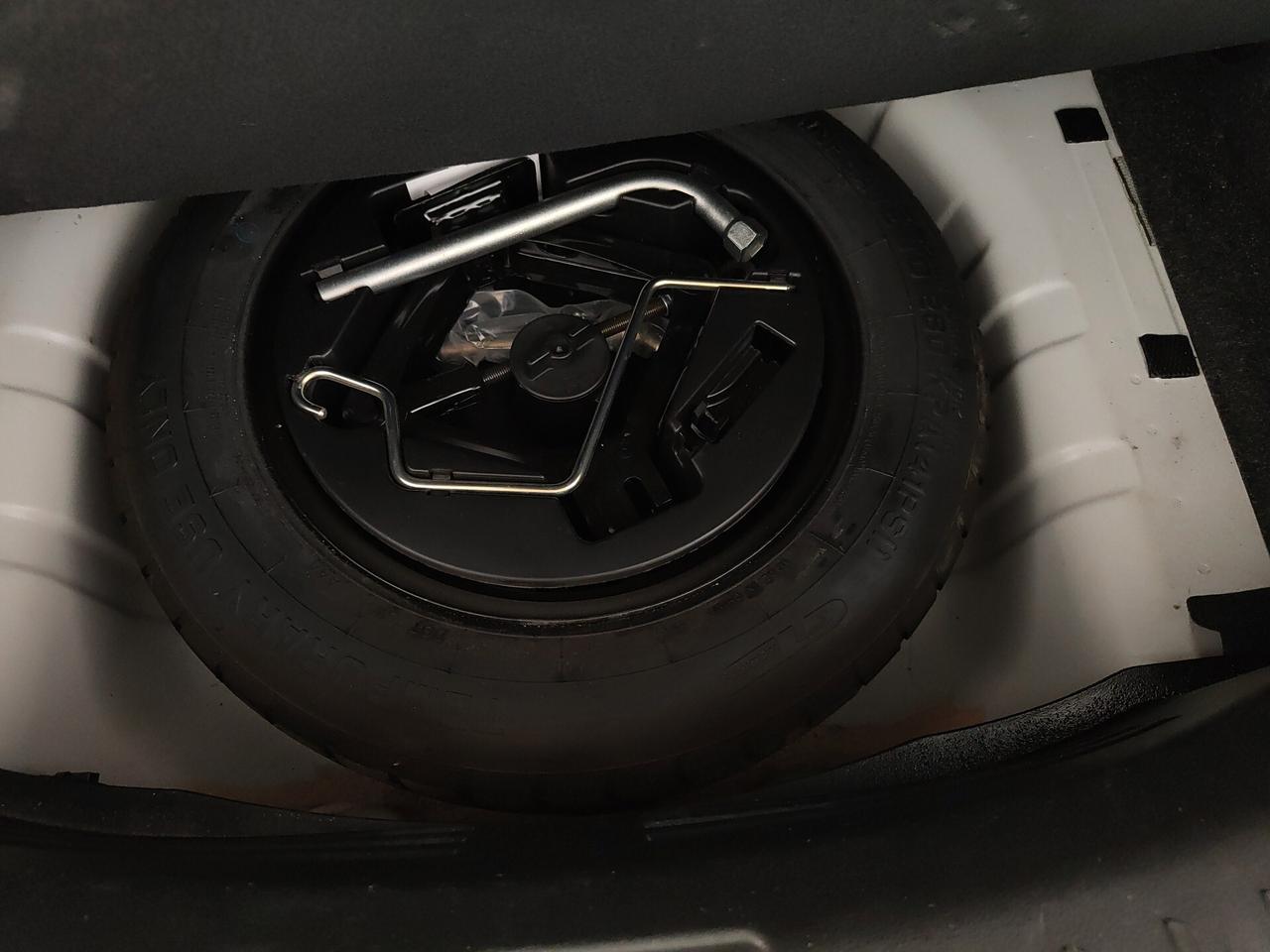 Lancia Ypsilon 1.0 FireFly 5 porte S&S Hybrid Platino