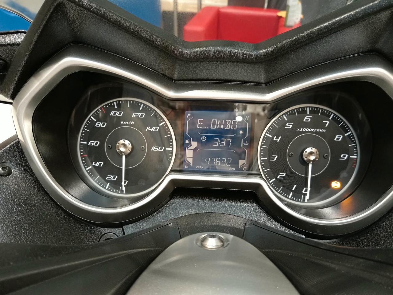 Yamaha X-Max 300 ABS