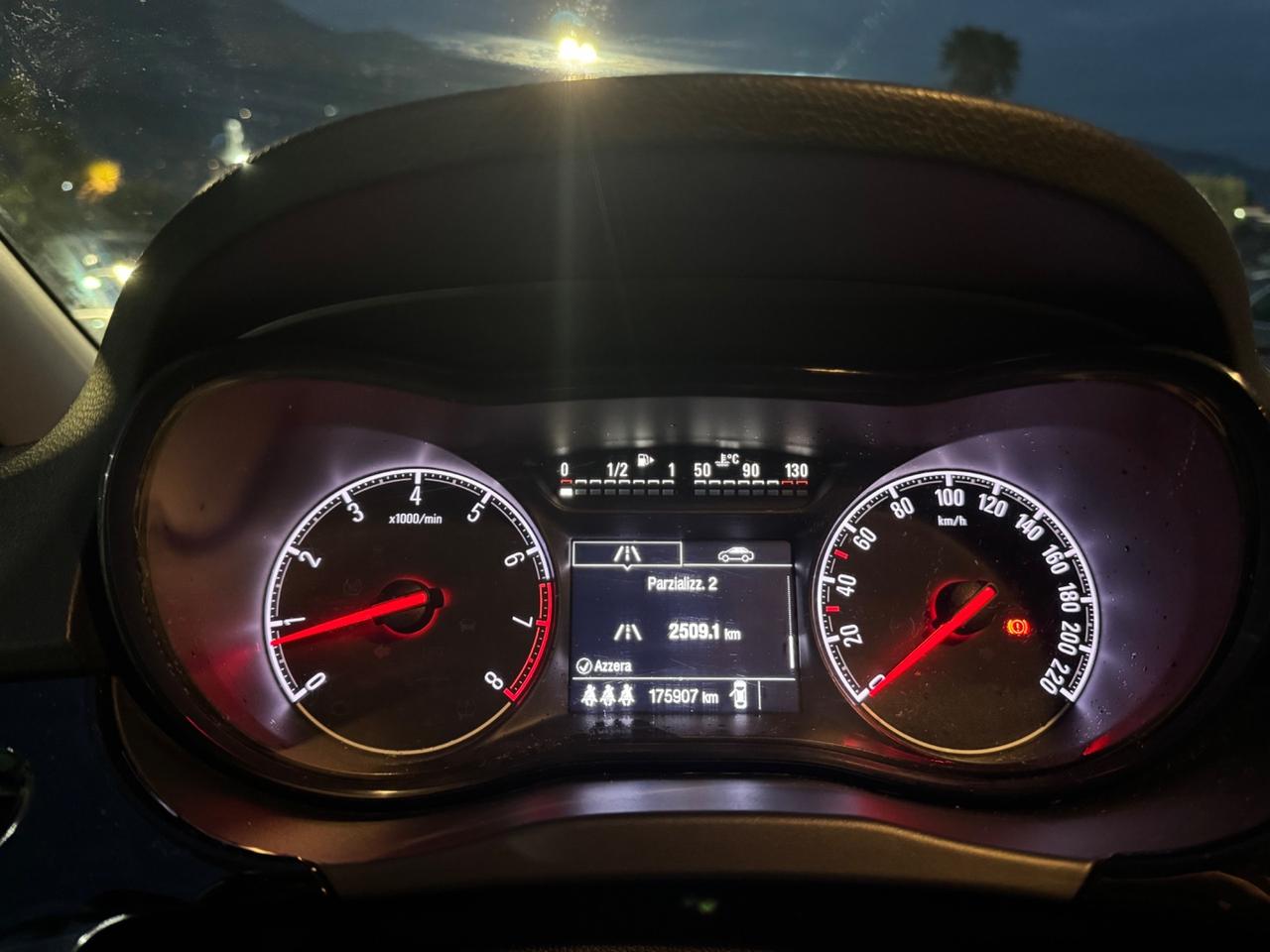 Opel Corsa 1.4 90CV GPL Tech 5 porte Innovation