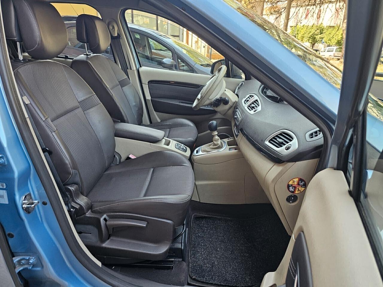 Renault Scenic Scénic X-Mod 1.5 dCi 110CV Confort