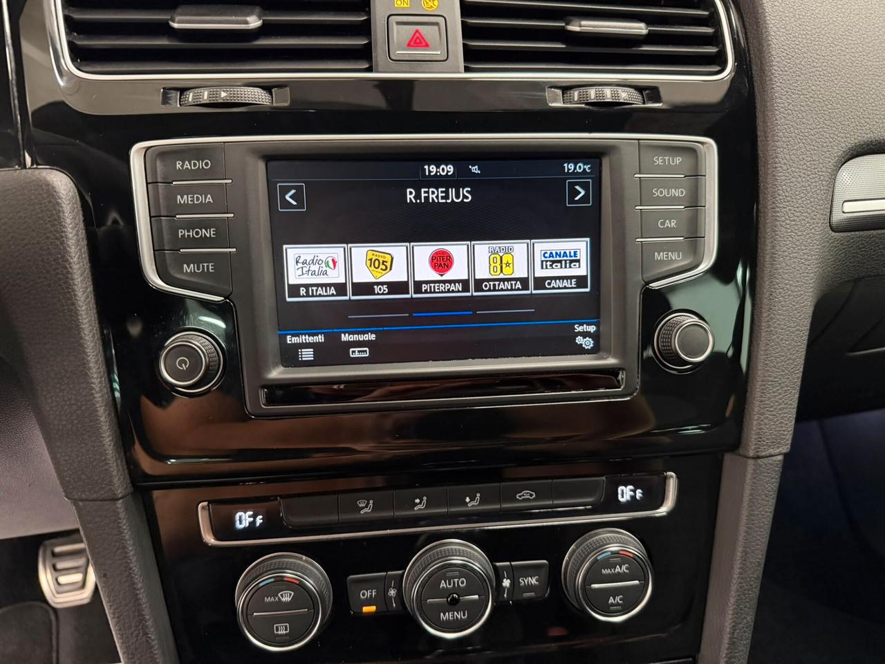 Volkswagen Golf 2.0 TDI 5p. Sport Edition BlueMotion Tech.