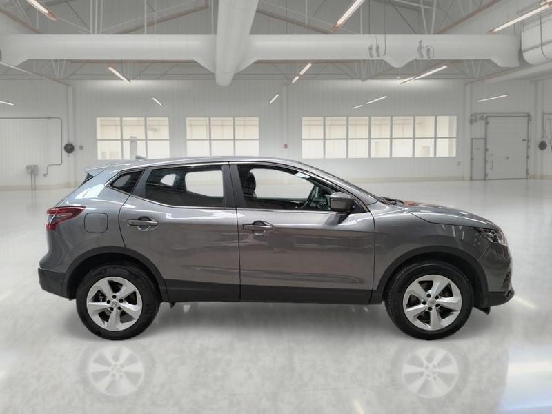NISSAN QASHQAI 1.3 DIG-T 140 Business
