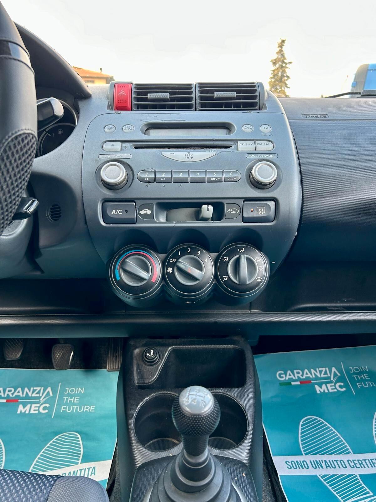 Honda Jazz 1.4 i-DSi 5p. LS - OK NEOPATENTATO