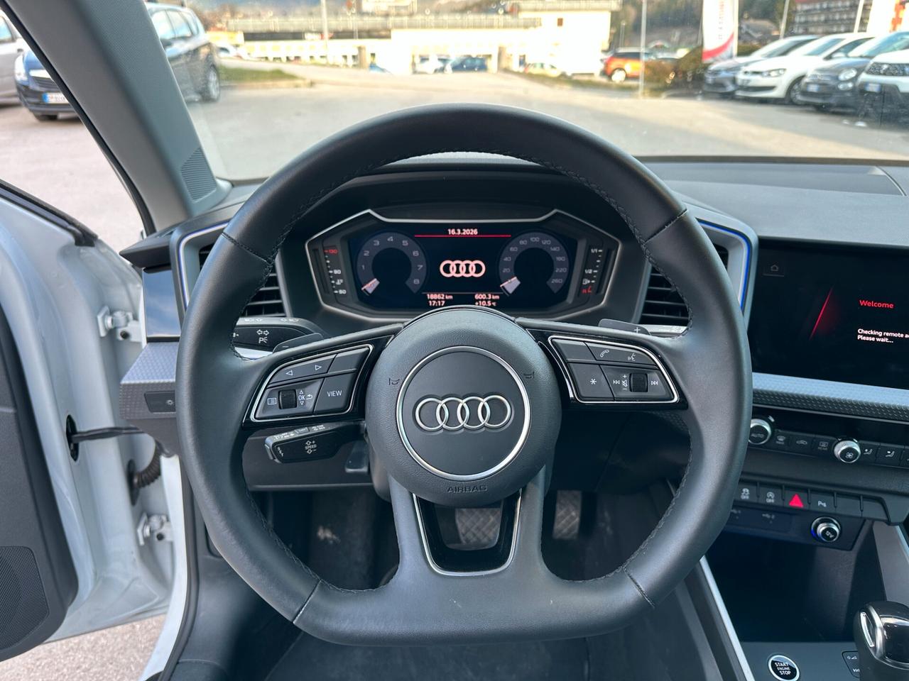 Audi A1 SPB 30 TFSI S tronic Identity Black