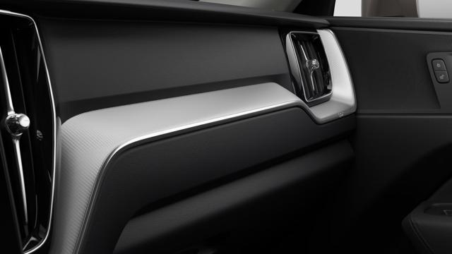 VOLVO XC60 T6 AWD ULTRA BLACK EDITION AUTOMATICA