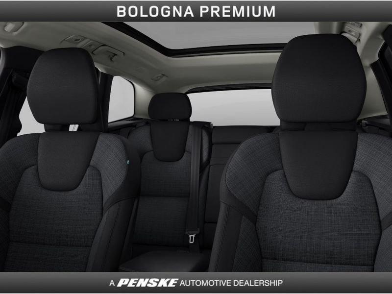 Volvo XC60 T6 Plug-in hybrid AWD automatico Core