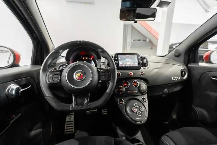 Abarth 695 1.4 Turbo T-Jet 180 CV Tributo 131 Rally