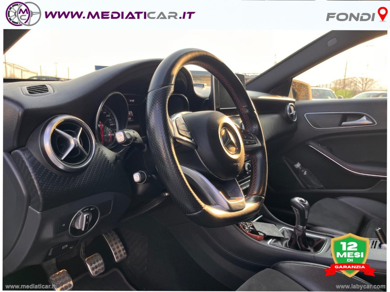 MERCEDES-BENZ A 180 d Premium