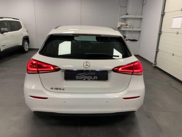 MERCEDES-BENZ A 180 d Automatico Sport + Full Led