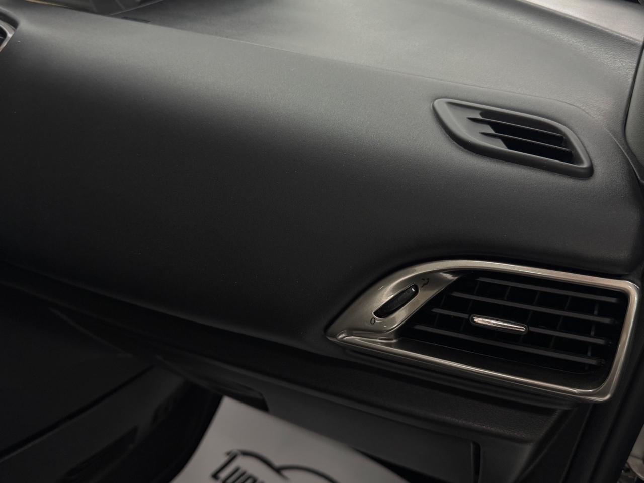 Lancia Ypsilon 1.3 MJT Platinum Full Opt