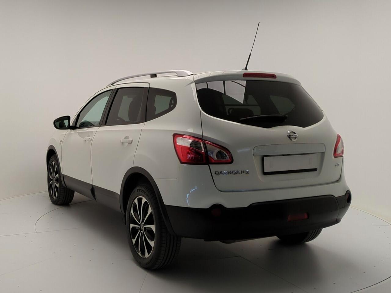 Nissan Qashqai Qashqai+2 2.0 dCi DPF n-tec