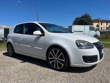 Volkswagen Golf 2.0 TDI DPF 3p. GT Sport