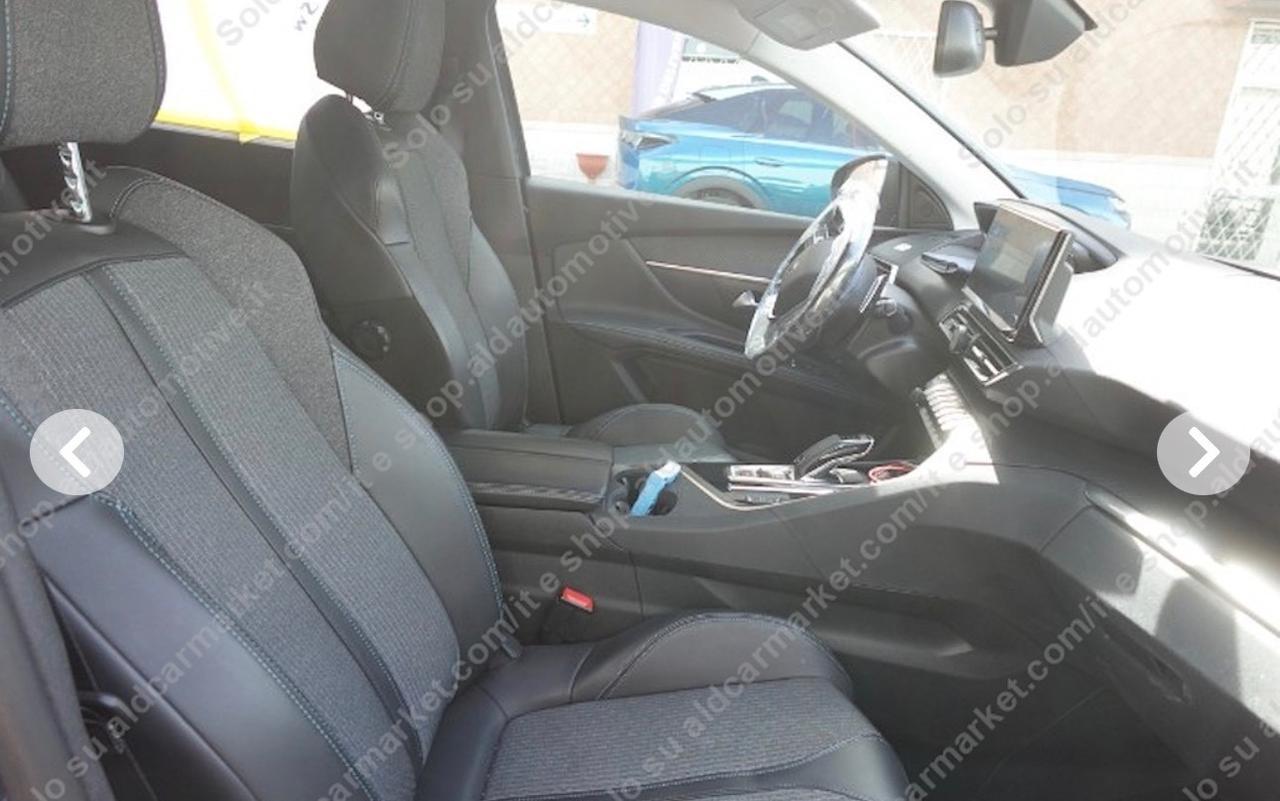 Peugeot 5008 BlueHDi 130 S&S EAT8 Allure