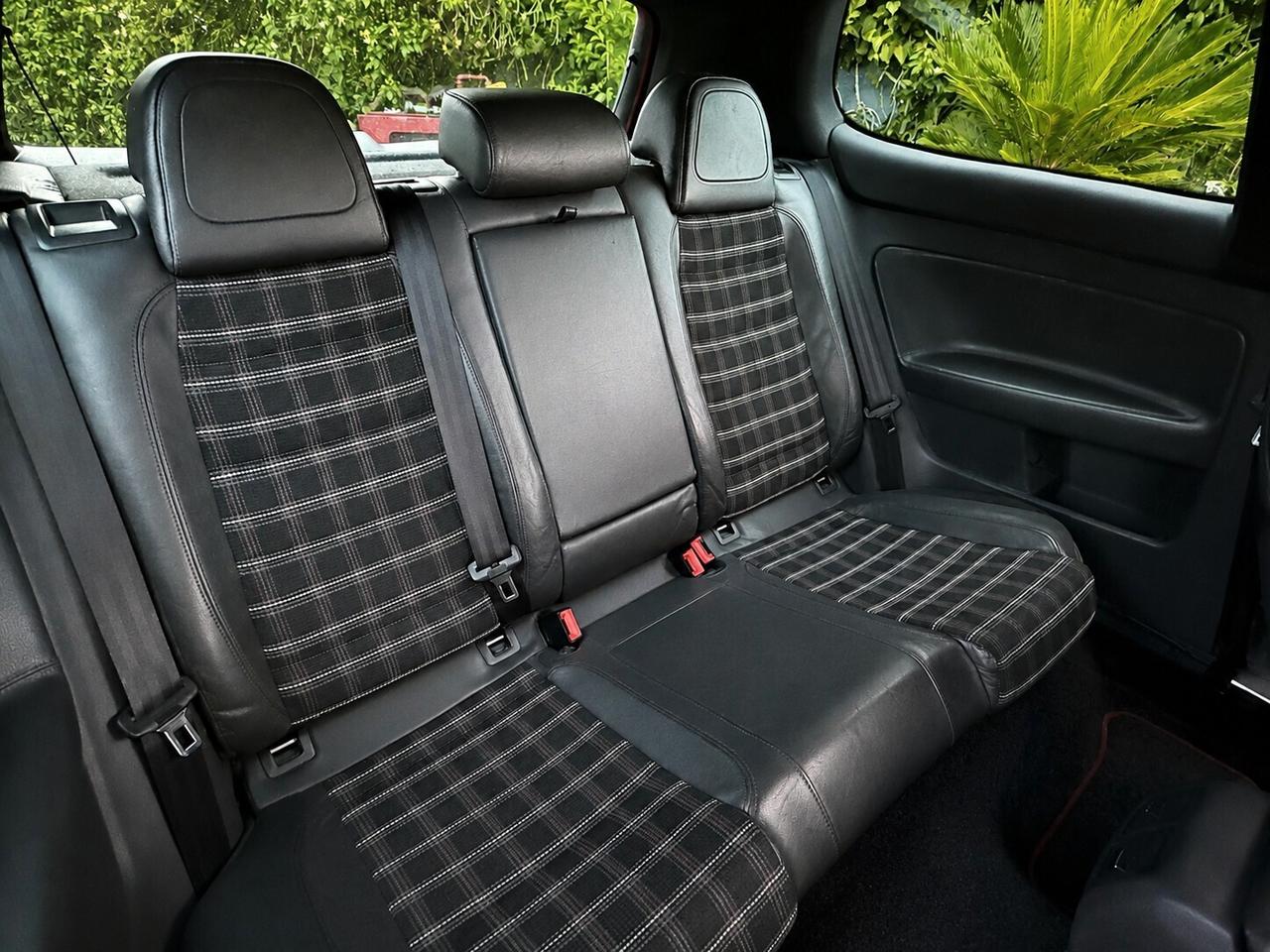 Volkswagen Golf GTI 2.0 16V TFSI 3p. Edition 30 LAMBORGHINI