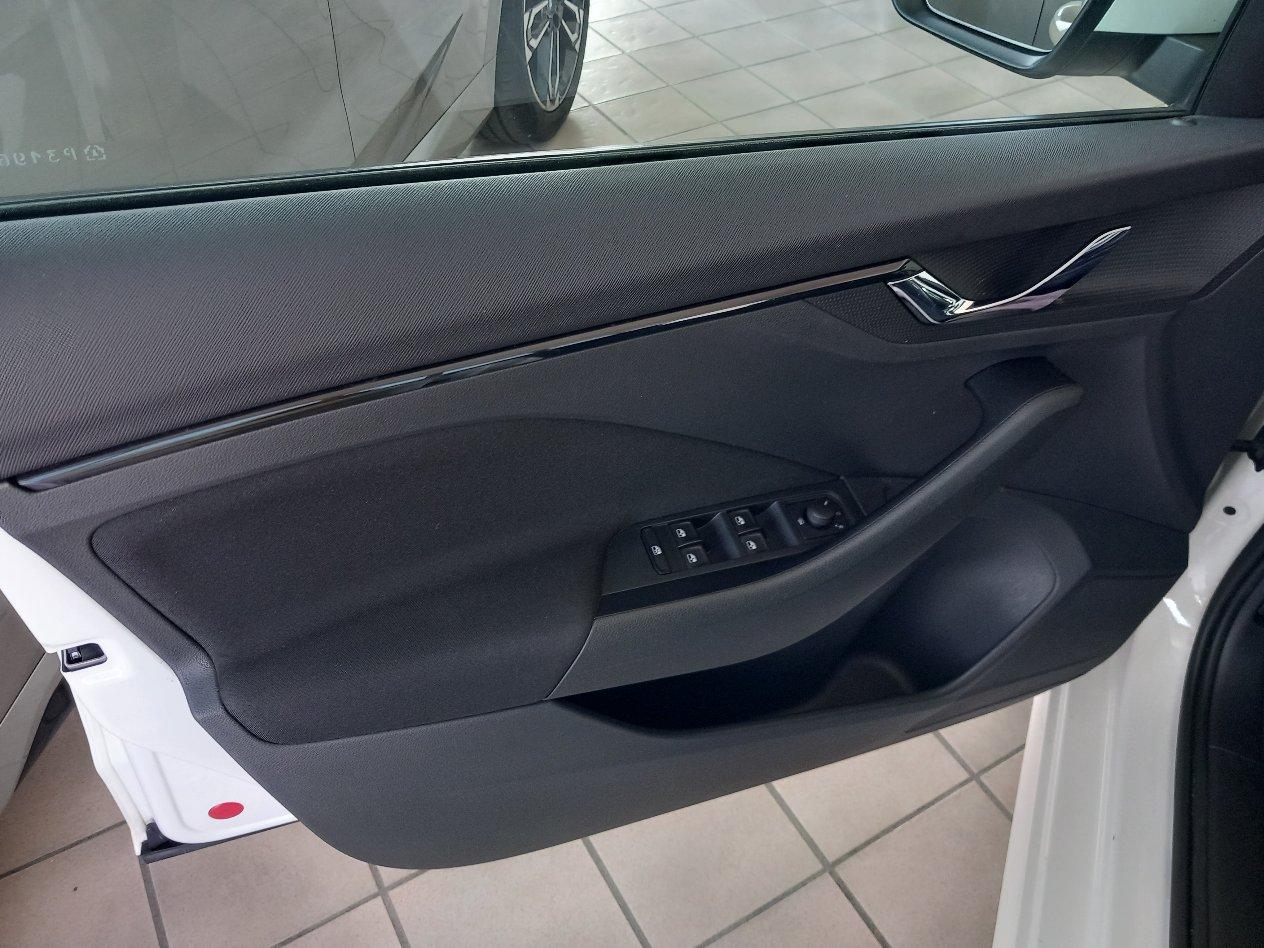Skoda Kamiq 1.0 tsi Ambition 95cv