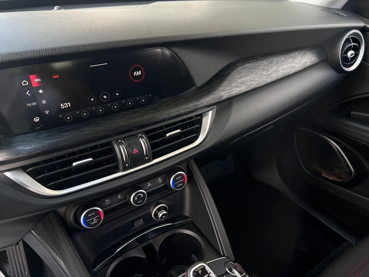 Alfa Romeo Stelvio 2.2 Turbodiesel 190 CV AT8 Q4
