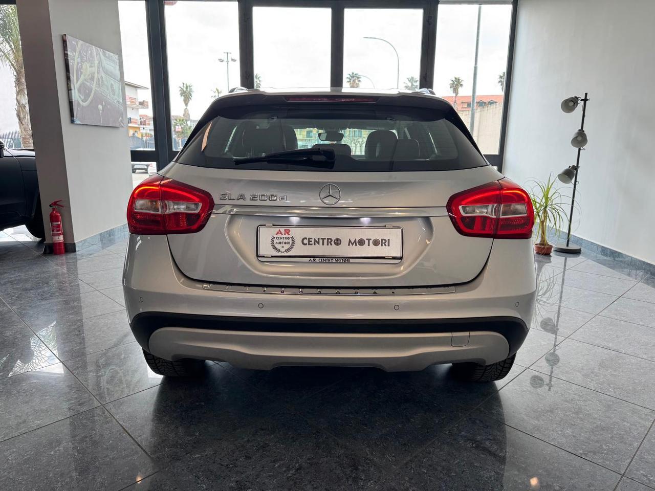 Mercedes-Benz GLA 200 d Sport Navi Pelle Pdc Retrocamera Uniprop