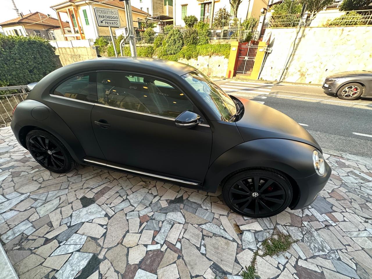 Volkswagen Maggiolino 2.0 TSI DSG Sport