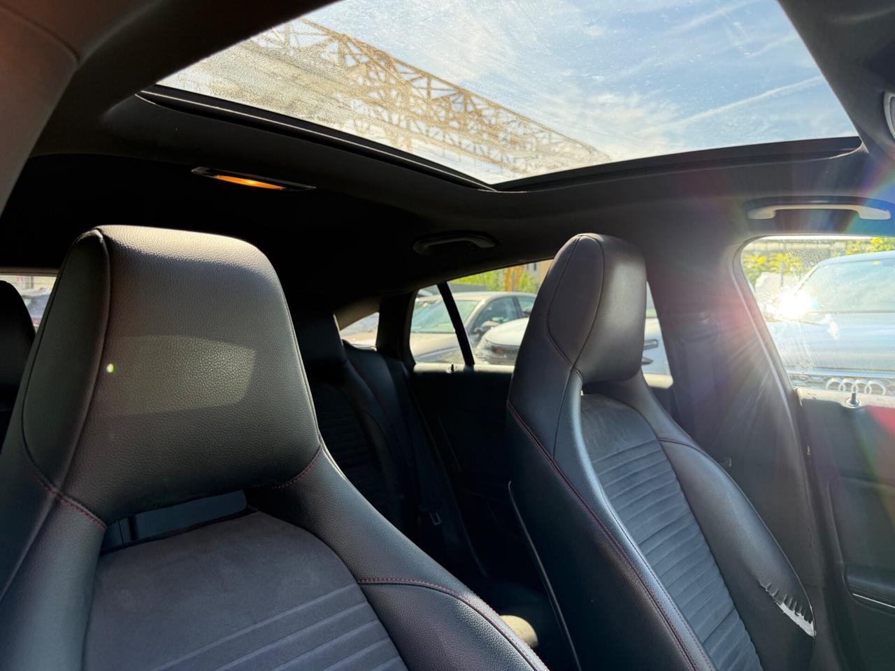 Mercedes-benz CLA 220 d S.W. Automatic Premium Dark Night